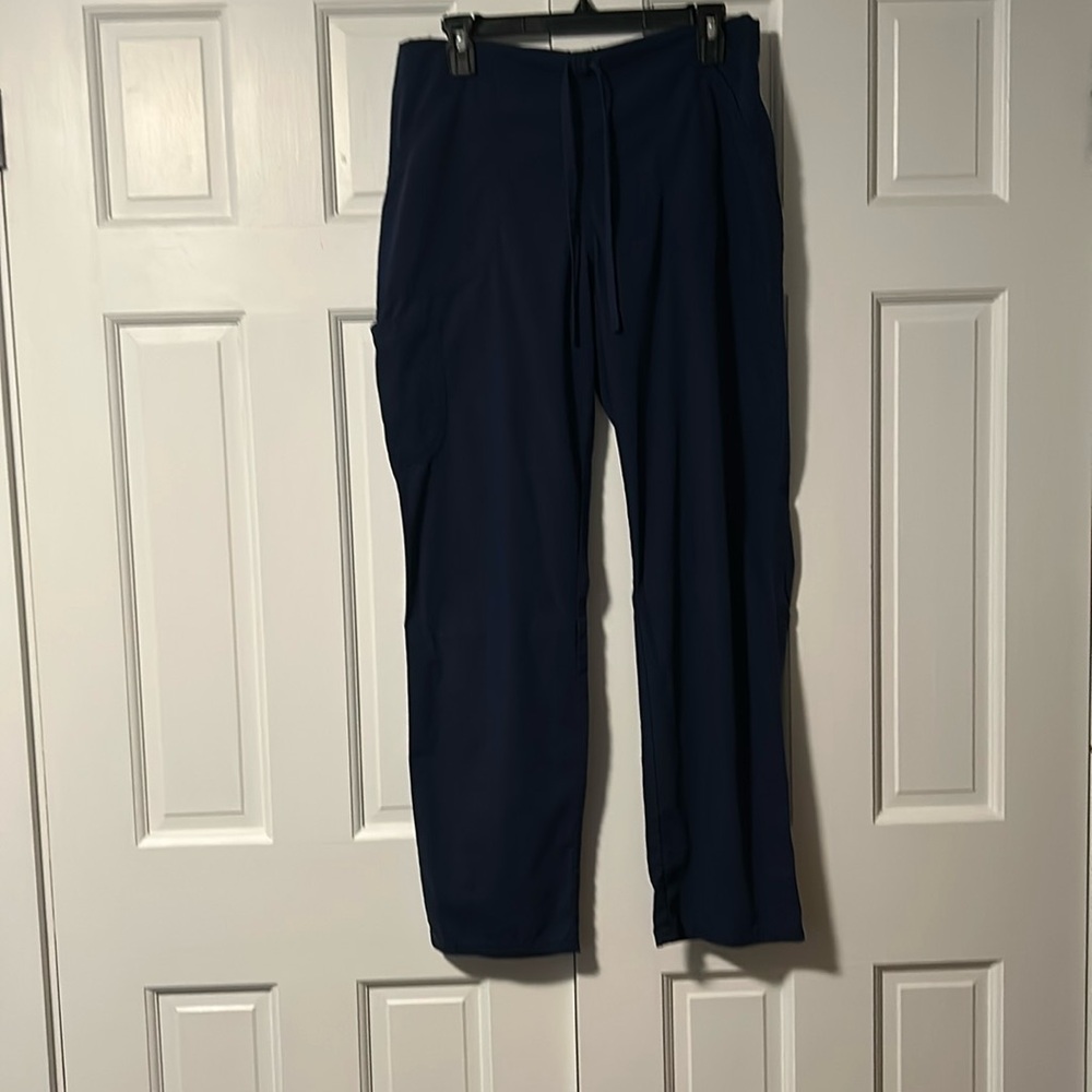 Women’s scrub star bottoms